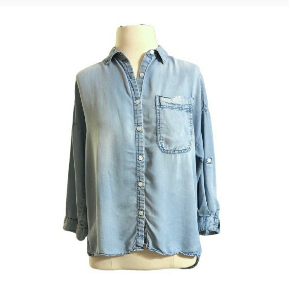 THREAD & SUPPLY Oversized Denim Button Front Top Size Small.EUC!